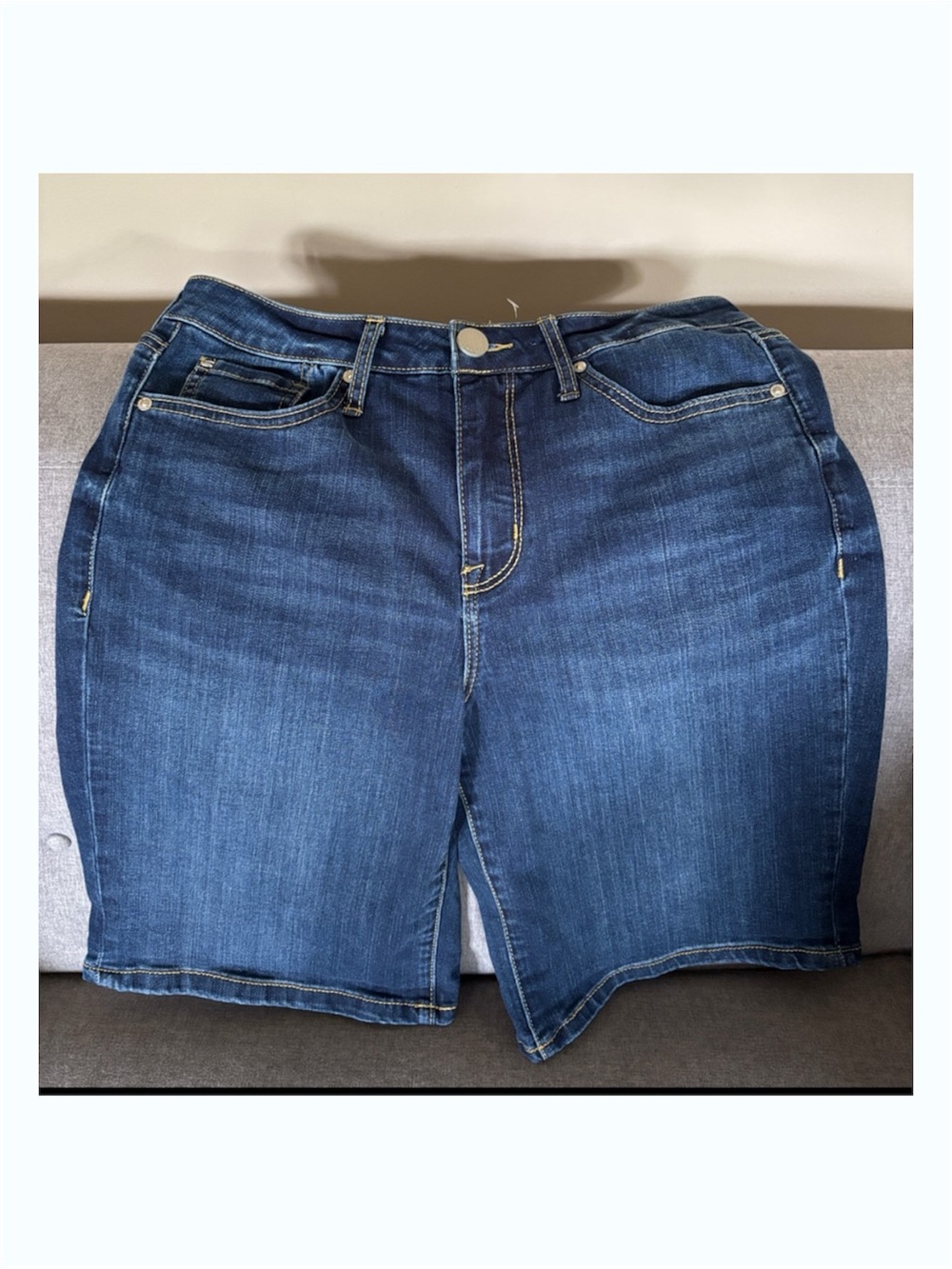 Seven7 shorts women’s size 10 blue Bermuda sunset - Picture 15 of 16